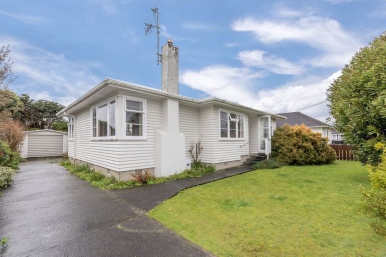 Photo of property in 9 Norfolk Street, Levin, 5510