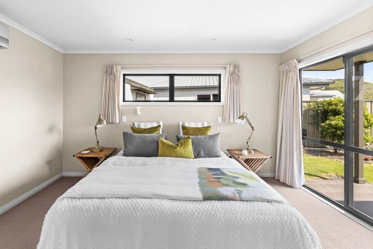 Photo of property in 12 Merlot Drive, Greenmeadows, Napier, 4112