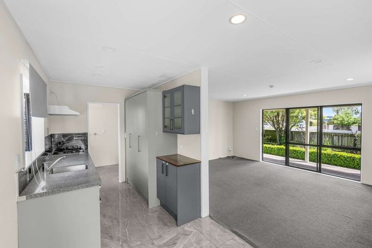 Photo of property in 1112 Francis Hicks Avenue, Camberley, Hastings, 4120