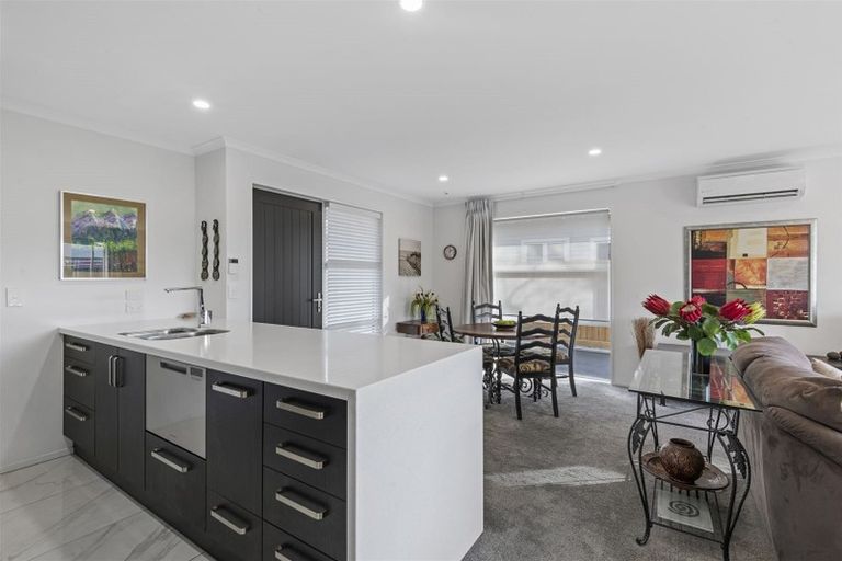 Photo of property in 1/19 Fairview Street, Somerfield, Christchurch, 8024