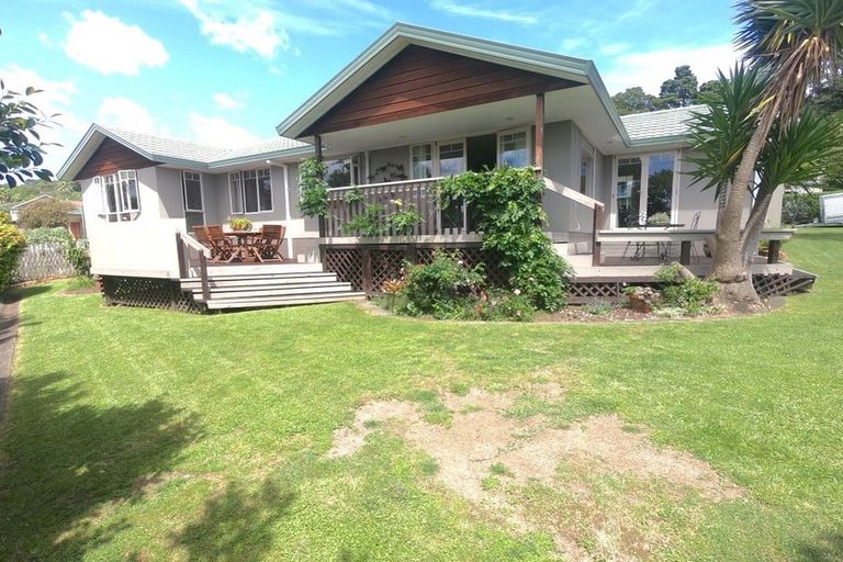 Photo of property in 4 County Lane, Te Kamo, Whangarei, 0112
