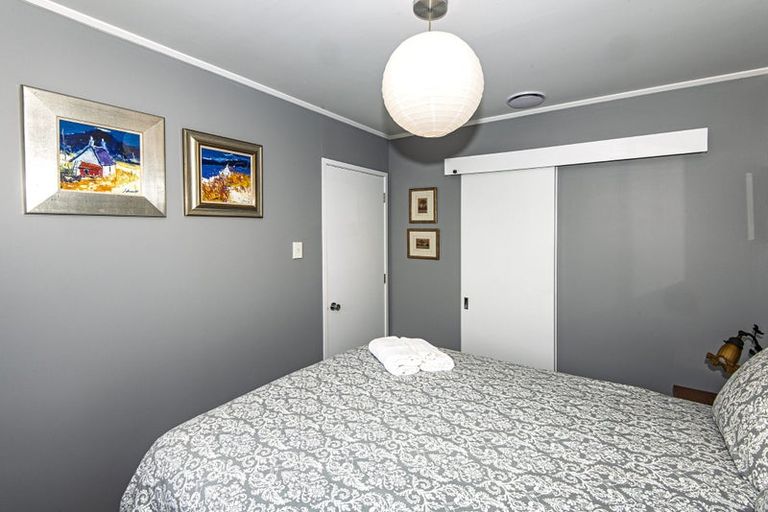 Photo of property in 16 Beazley Crescent, Tikipunga, Whangarei, 0112