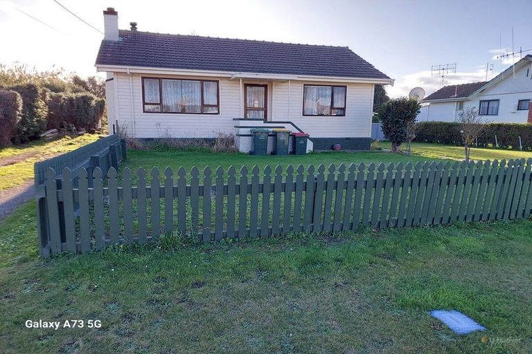 Photo of property in 12 Holmes Street, Waimate, 7924