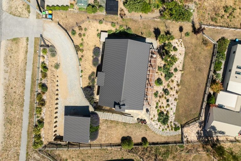 Photo of property in 32 Hall Road, Bannockburn, Cromwell, 9384