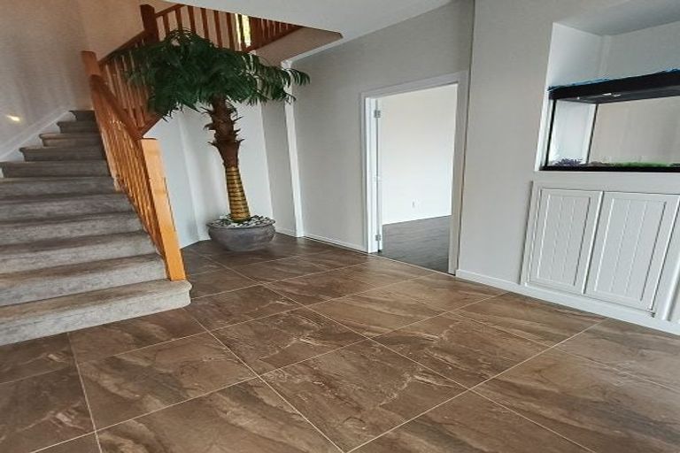 Photo of property in 48 Bur Oak Terrace, Schnapper Rock, Auckland, 0632