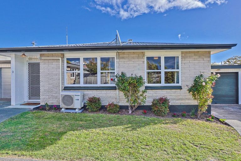 Photo of property in 2/65 Middle Road, Havelock North, 4130