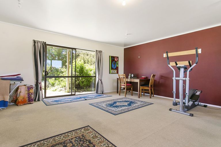 Photo of property in 35 Tui Pa Road, Te Aroha, 3392