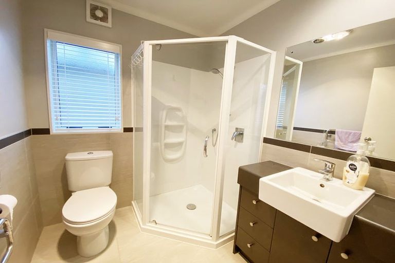 Photo of property in 33 Kensway Drive, Flat Bush, Auckland, 2016