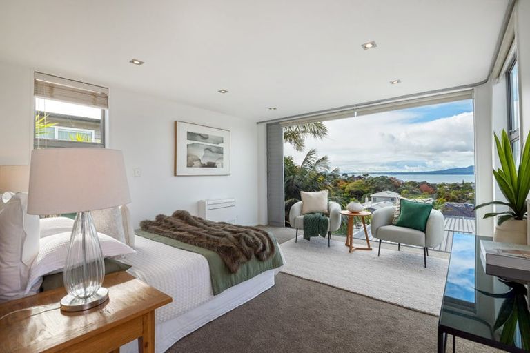 Photo of property in 49 Parr Terrace, Castor Bay, Auckland, 0620