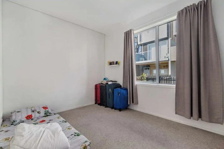 Photo of property in 36 Ceramic Lane, New Lynn, Auckland, 0600