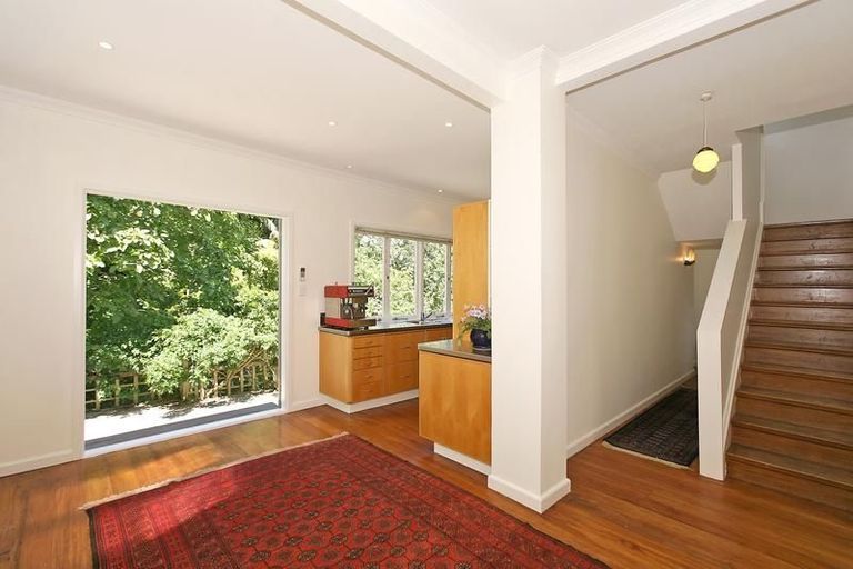 Photo of property in 12 Mahoe Street, Eastbourne, Lower Hutt, 5013