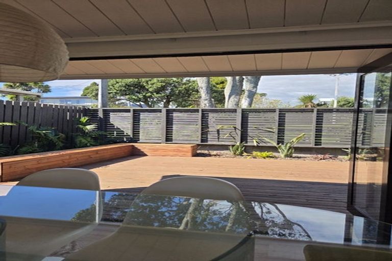 Photo of property in 73 Mcfarlane Street, Oakura, 4314