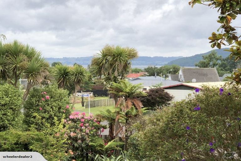 Photo of property in 20 Pohutukawa Drive, Owhata, Rotorua, 3010