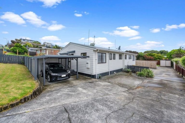 Photo of property in 1/25 Sylvania Drive, Matua, Tauranga, 3110
