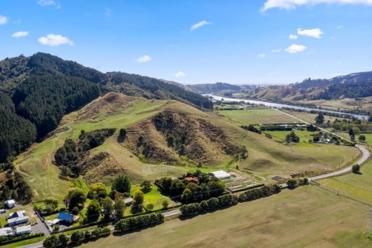 Photo of property in 698 Hakarimata Road, Huntly, 3771