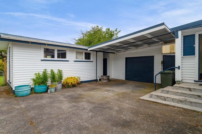 Photo of property in 1 Regan Street, Stratford, 4332