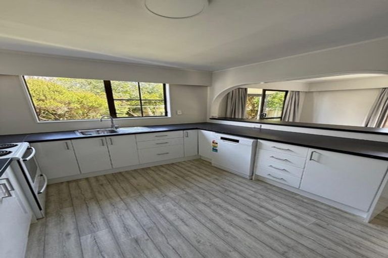 Photo of property in 8a Mallard Grove, Churton Park, Wellington, 6037