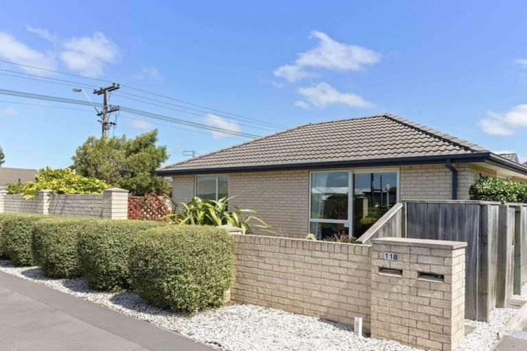 Photo of property in 118 Brynley Street, Hornby, Christchurch, 8042