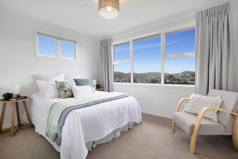 Photo of property in 3 Voltaire Street, Karori, Wellington, 6012