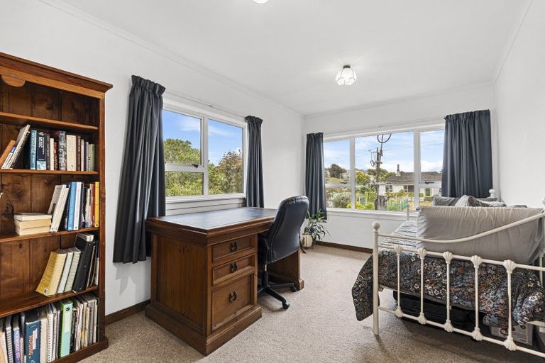 Photo of property in 13 Pembroke Street, Westown, New Plymouth, 4310