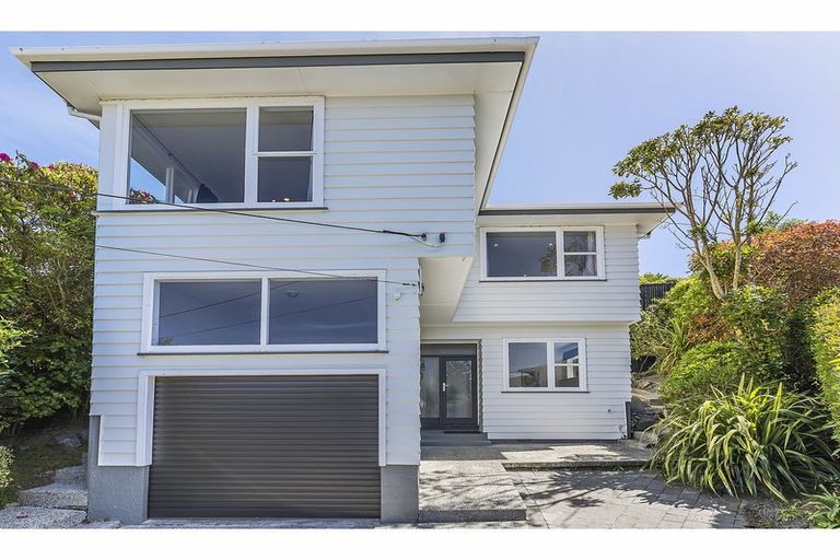 Photo of property in 10 Claire Street, Ngaio, Wellington, 6035