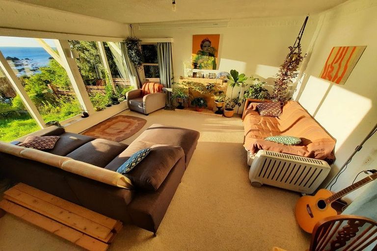 Photo of property in 31 High Street, Island Bay, Wellington, 6023