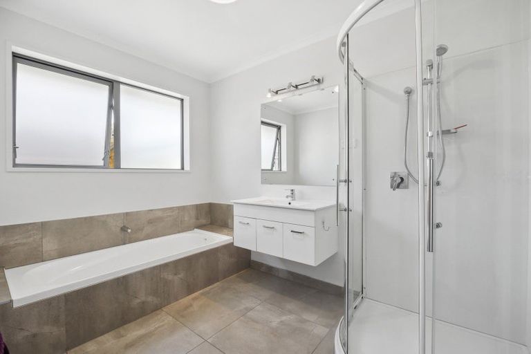 Photo of property in 3 Heasley Lane, Mosgiel, 9092