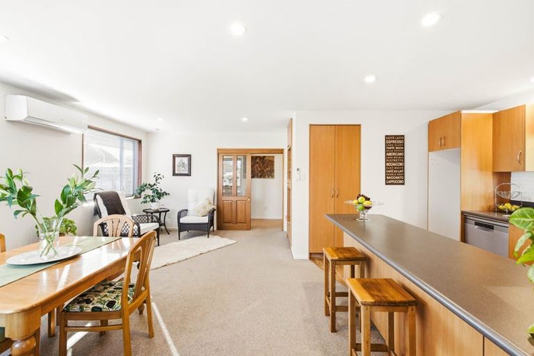 Photo of property in 12a Prossers Road, Saint Martins, Christchurch, 8022