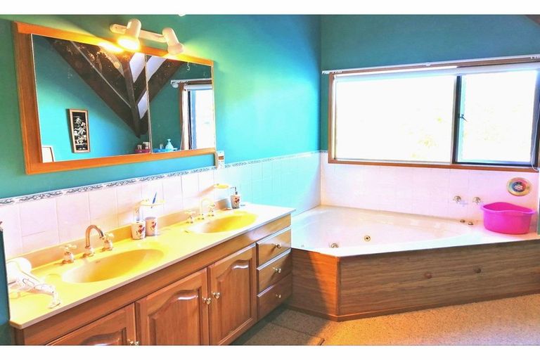 Photo of property in 121 Clyde Road, Wairoa, 4108