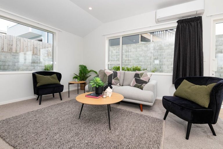 Photo of property in 4 Cunliffe Street, Johnsonville, Wellington, 6037