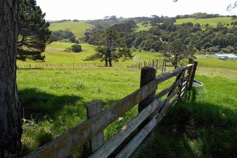 Photo of property in 190 Gleeson Road, Pollok, Waiuku, 2683