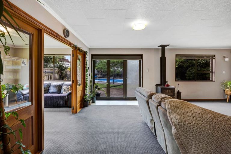 Photo of property in 77a Dixon Avenue, Hawera, 4610