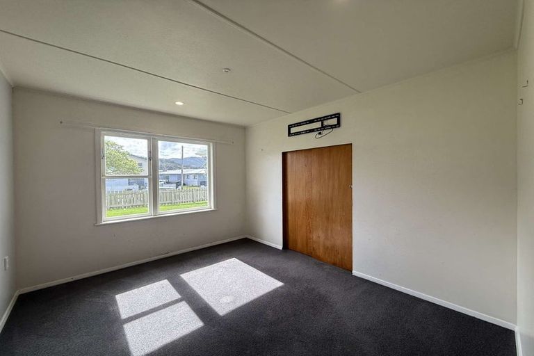 Photo of property in 47 Konini Street, Wainuiomata, Lower Hutt, 5014