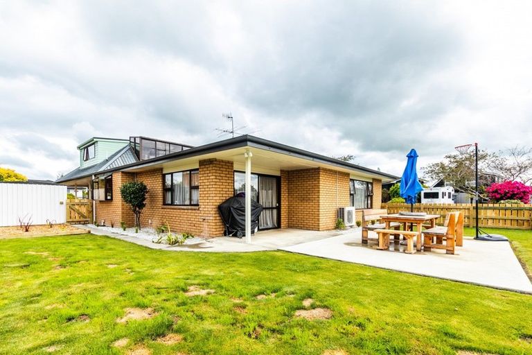 Photo of property in 8 Hamilton Avenue, Winton, 9720