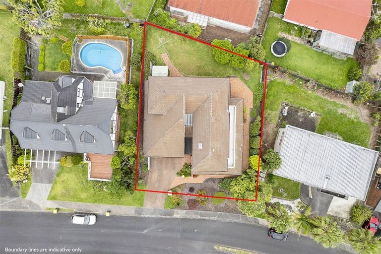 Photo of property in 42 Kennedy Avenue, Forrest Hill, Auckland, 0620