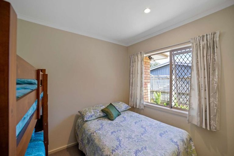 Photo of property in 19 Waverley Street, Elgin, Gisborne, 4010