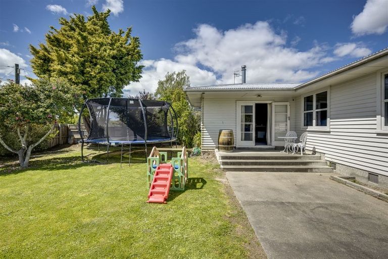 Photo of property in 3 Hitchings Avenue, Onekawa, Napier, 4110