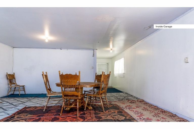 Photo of property in 67 Hindmarsh Street, Henderson, Auckland, 0612