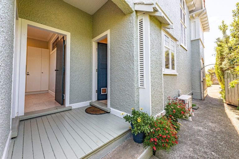 Photo of property in 299 Saint Hill Street, Whanganui, 4500