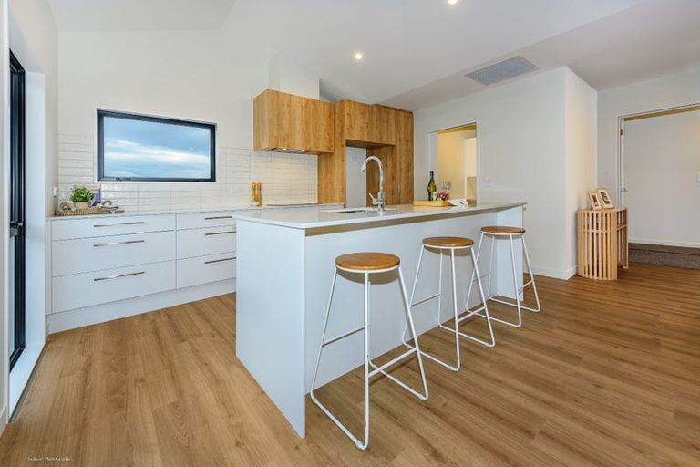Photo of property in 41 Matamoe Drive, Halswell, 8025