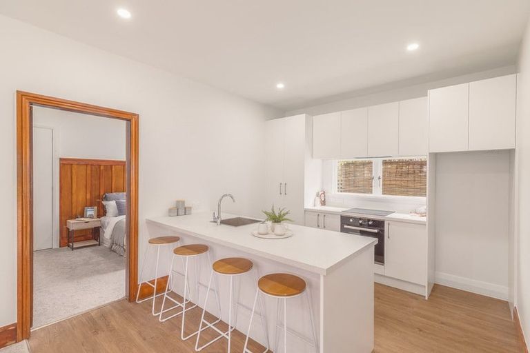 Photo of property in 41 Stapletons Road, Richmond, Christchurch, 8013