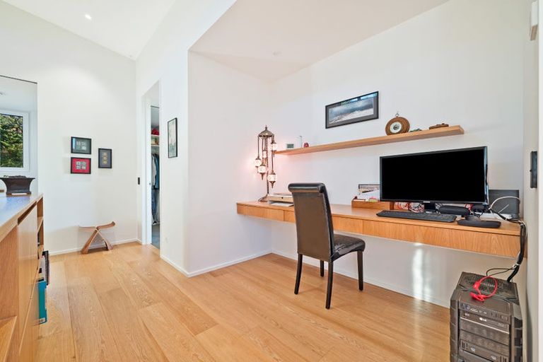 Photo of property in 28 Kitcheners Knoll Road, Kennedys Bush, Christchurch, 8025