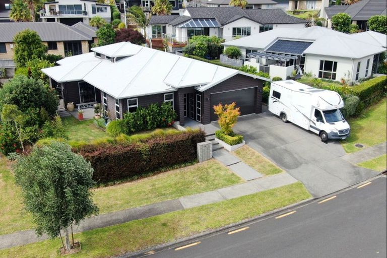 Photo of property in 31 Browns Drive, Waihi Beach, 3611