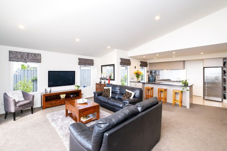 Photo of property in 32 Meissner Road, Havelock North, 4130