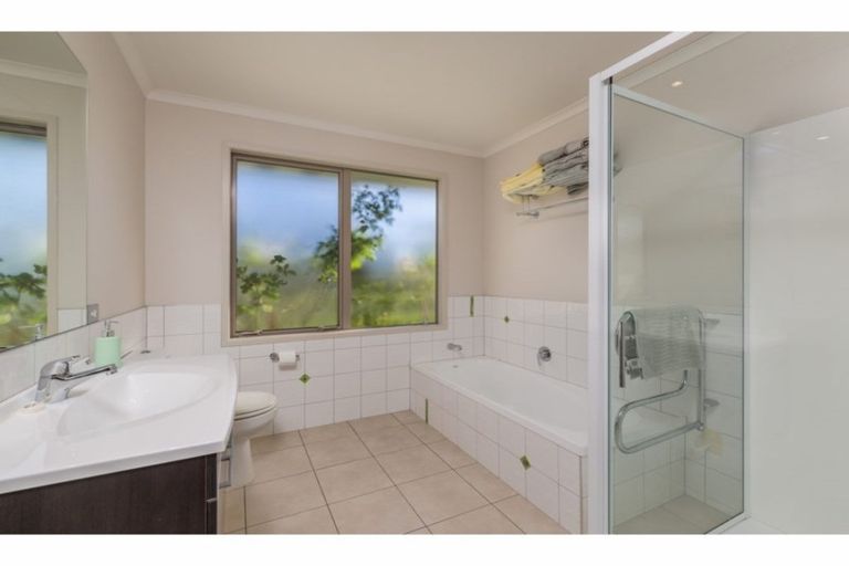 Photo of property in 45 Waitotara Drive, Waipapa, 0230
