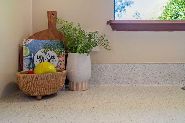 Photo of property in 2/14 Resolution Place, Bryndwr, Christchurch, 8053