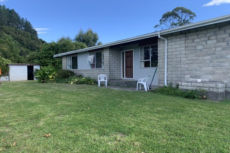 Photo of property in 290 Arthurstown Road, Ruatapu, Hokitika, 7883