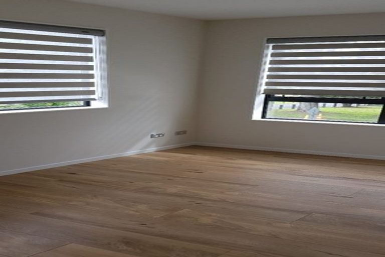 Photo of property in 9a Becroft Drive, Forrest Hill, Auckland, 0620