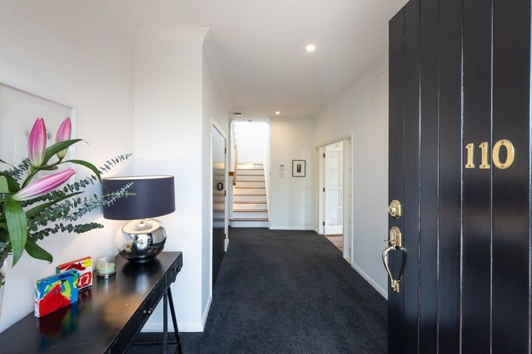 Photo of property in 110 Te Awe Awe Street, Hokowhitu, Palmerston North, 4410