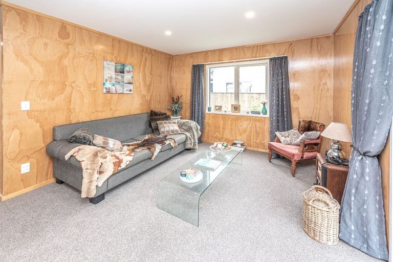 Photo of property in 23 Boyd Avenue, Mangere Bridge, Auckland, 2022